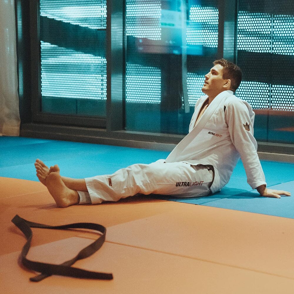 Kingz Mens Ultralight 2.0 Jiu Jitsu Gi Black