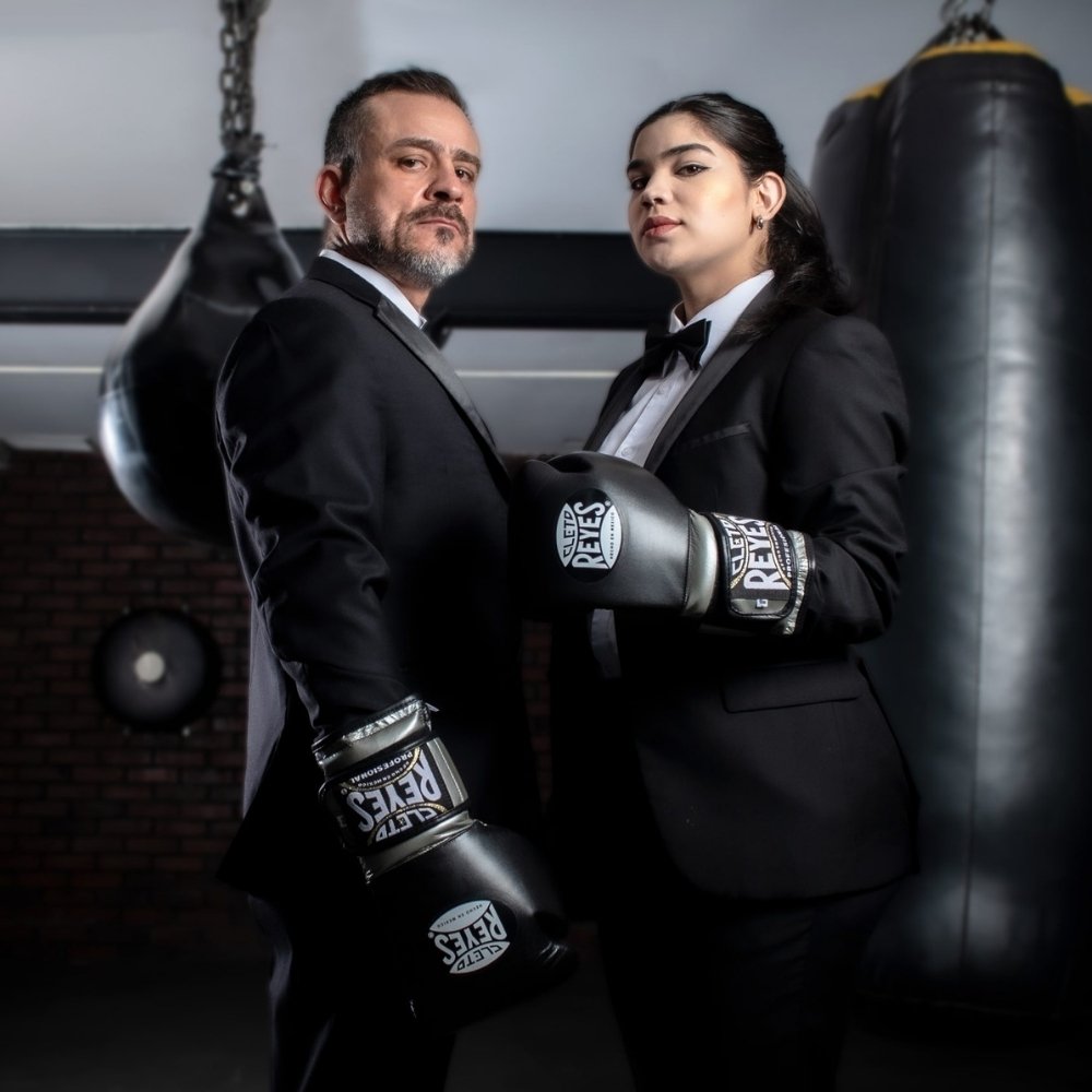 Cleto Reyes Tuxedo Boxing Gloves Black/Silver