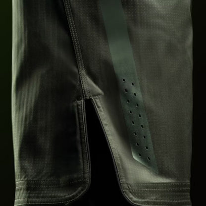 Hayabusa Core 3/4 Thigh Fight Shorts Green