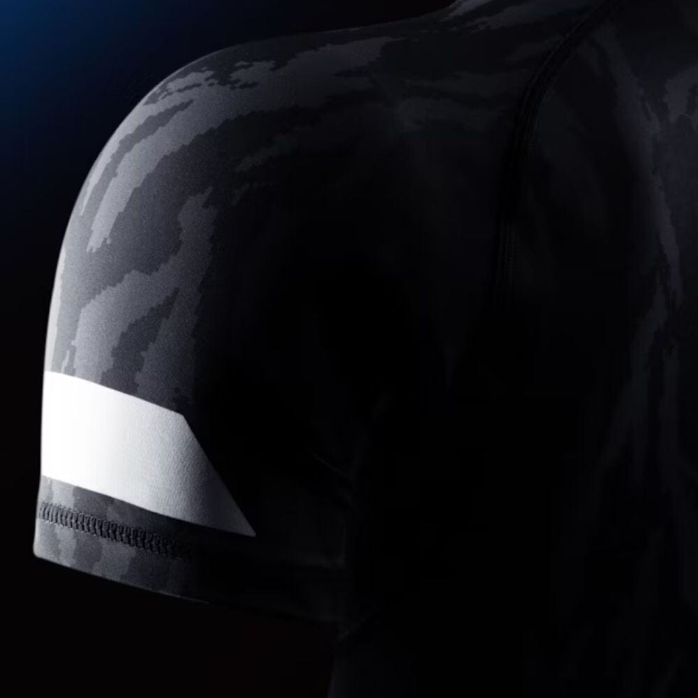 Hayabusa Womens Apex Short Sleeve Rashguard Carbon Black