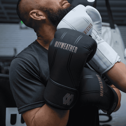 Hayabusa x Mayweather Contender Boxing Gloves White/Gold