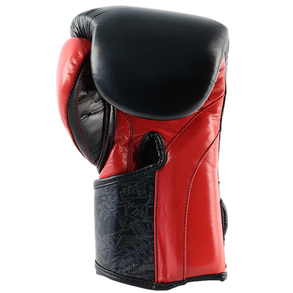 Cleto Reyes High Precision Boxing Gloves Black/Red Inner